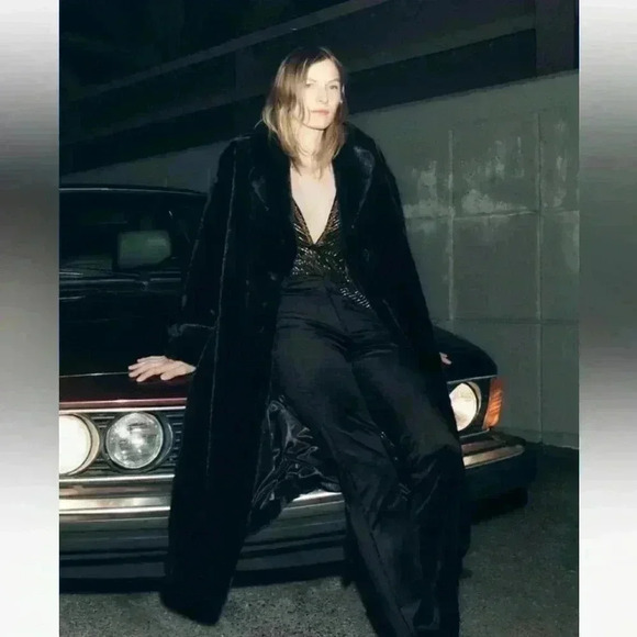NWT Zara Faux Fur Black Coat Size XS